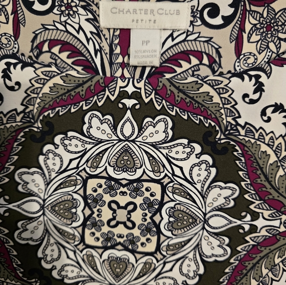 Dress casual INC petite short sleeve top. - Picture 2 of 5